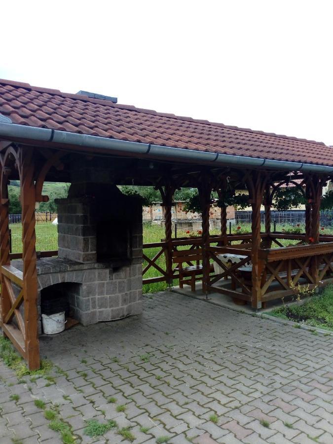 مبيت وإفطار براد Ibolya-Imola المظهر الخارجي الصورة
